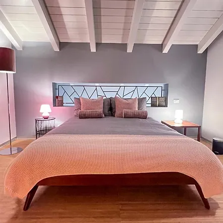 Vila Langhe Wine & Relax *
