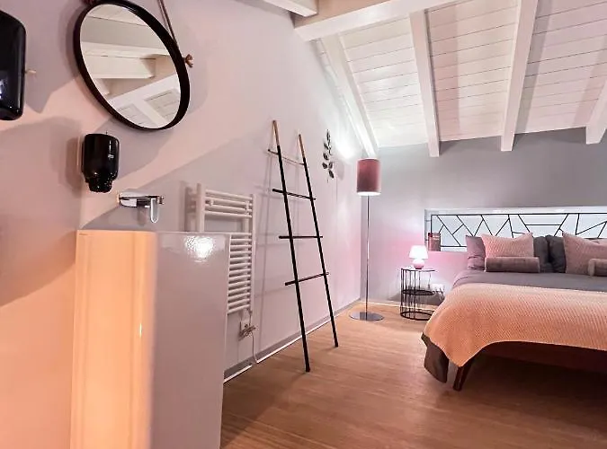 Langhe Wine&relax * Novello